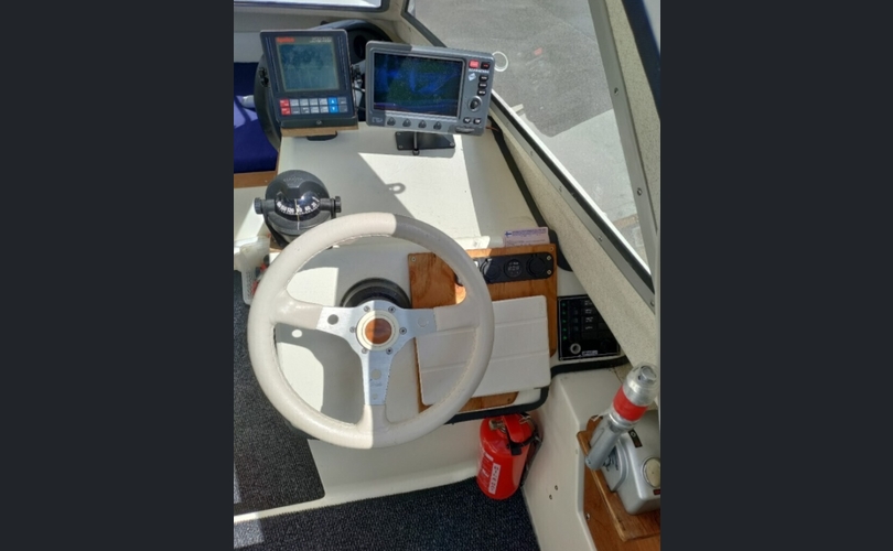 Bella 600 HT Sähkövene-kuva-3